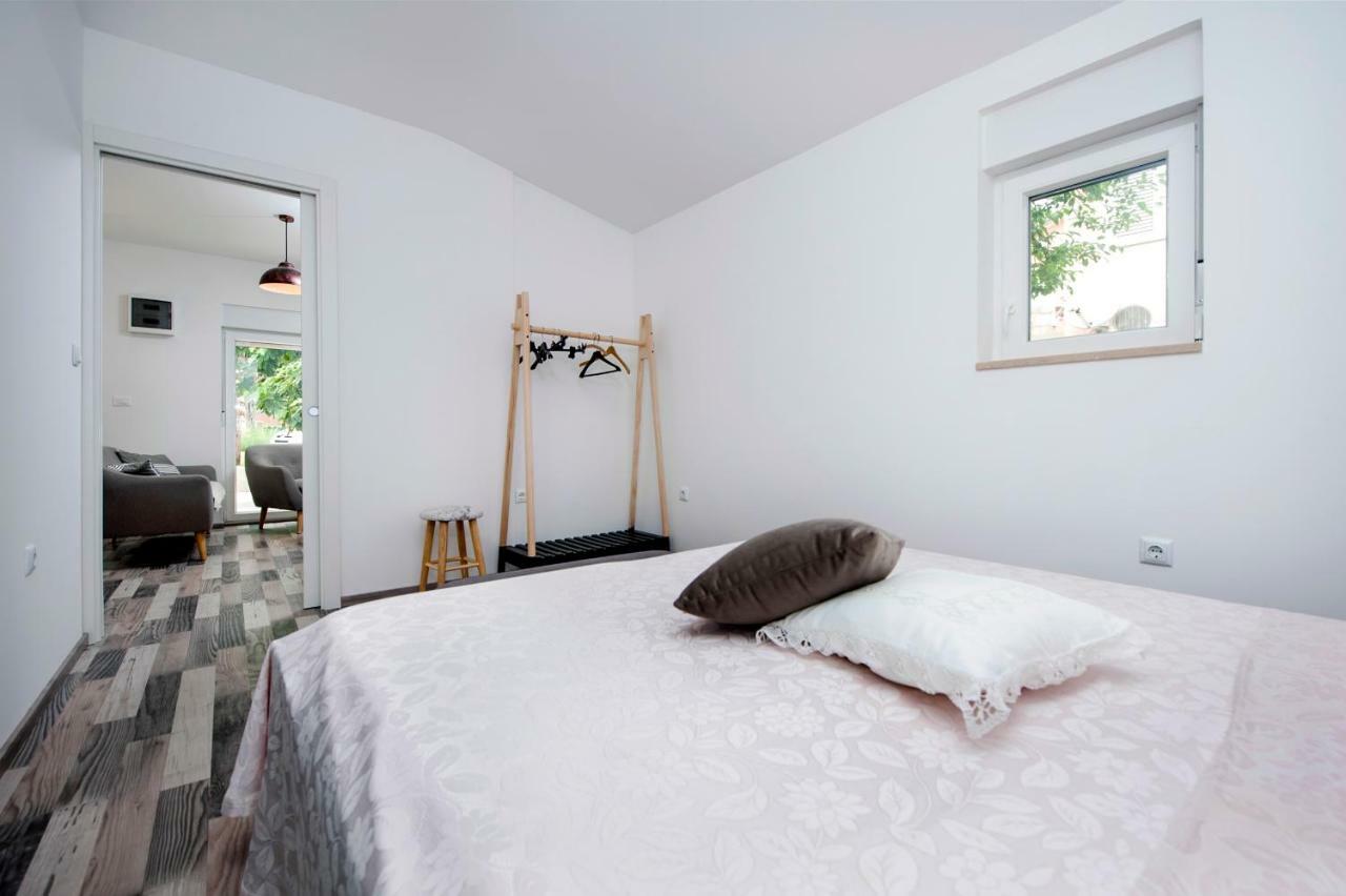 Paola cozy apartment Rovinj Exterior foto